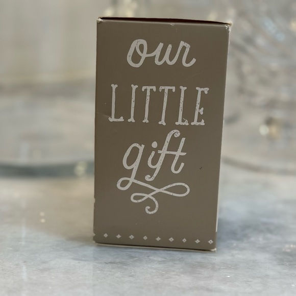 Hallmark Keepsake Baby’s Forst Christmas 2015 - Picture 3 of 11